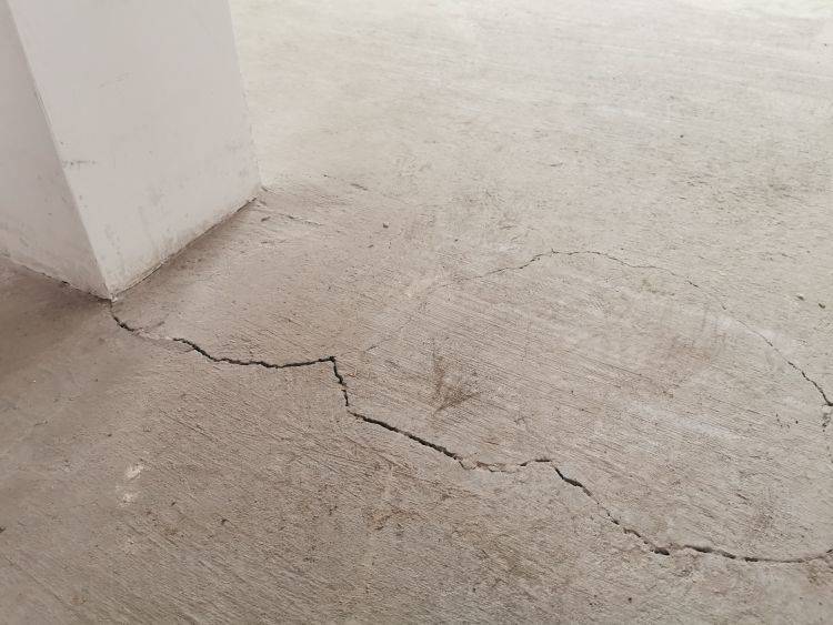 地面瓷砖空鼓不处理可以吗(地面瓷砖空鼓怎样补救最结实) 地面瓷砖空鼓不处理可以吗(地面瓷砖空鼓怎样补救最结实)